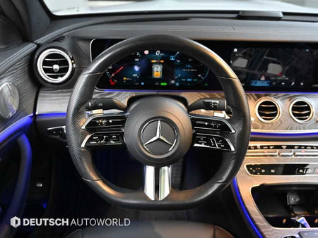 Mercedes-Benz E-Class — photo 13