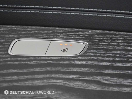 Mercedes-Benz E-Class — photo 16