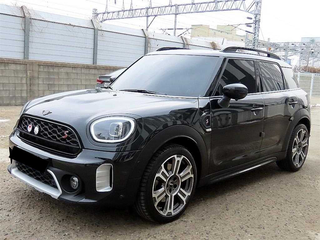Mini Countryman — photo 02