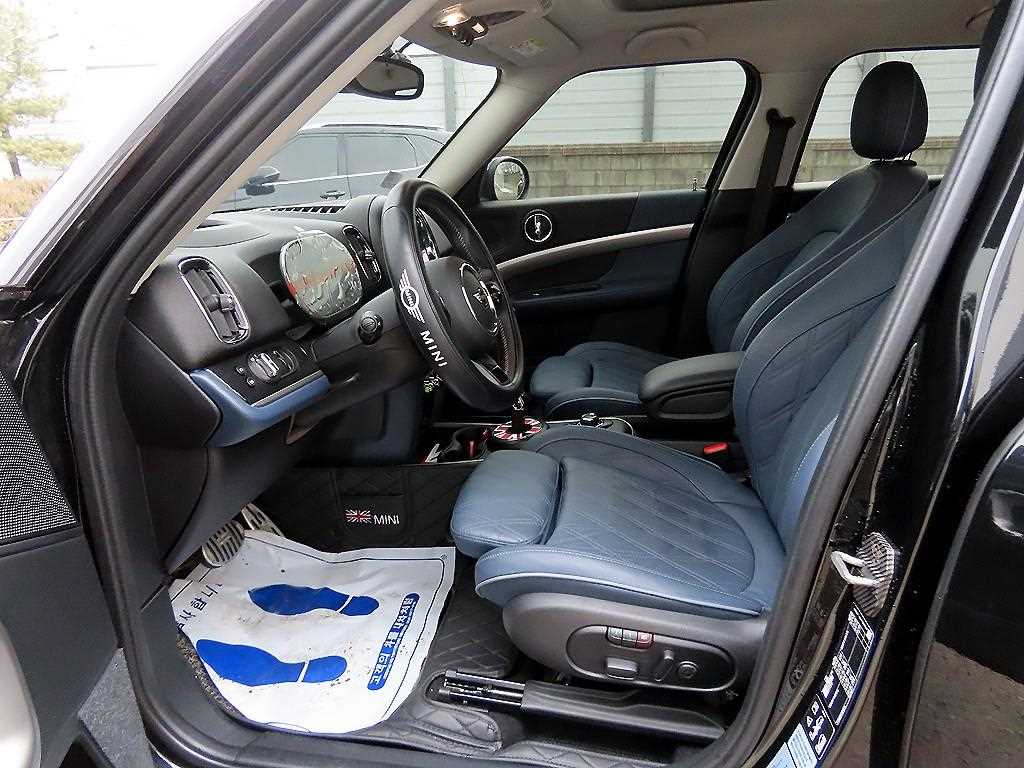 Mini Countryman — photo 05