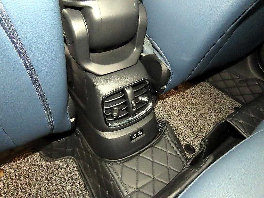 Mini Countryman — photo 17
