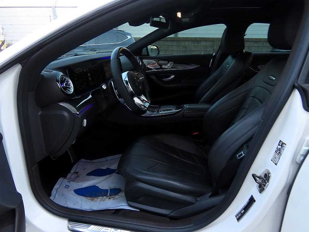 Mercedes-Benz CLS-Class — photo 05