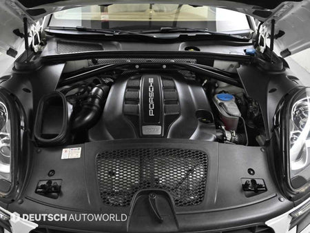 Porsche Macan — photo 06