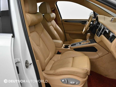 Porsche Macan — photo 10