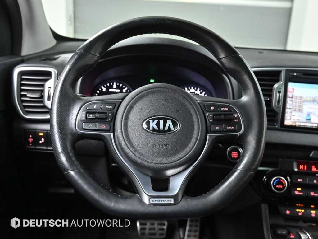 Kia Sportage — photo 13