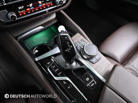 BMW 5-Series — photo 09