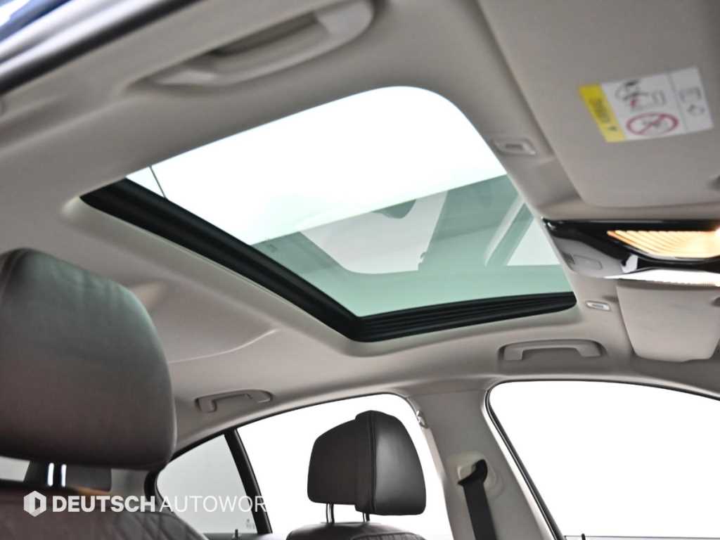 BMW 5-Series — photo 19