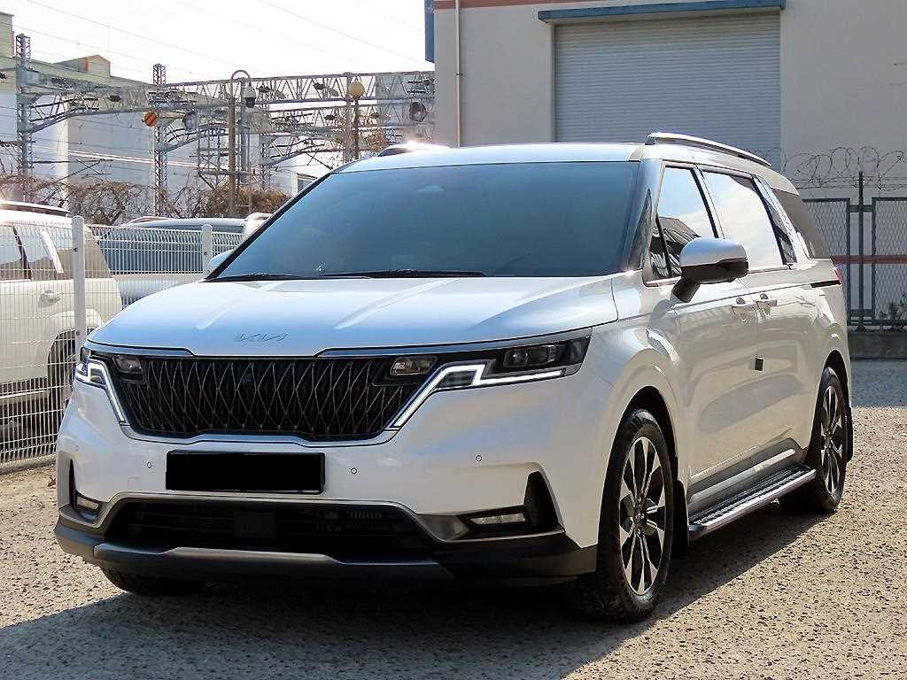 Kia Carnival — photo 02