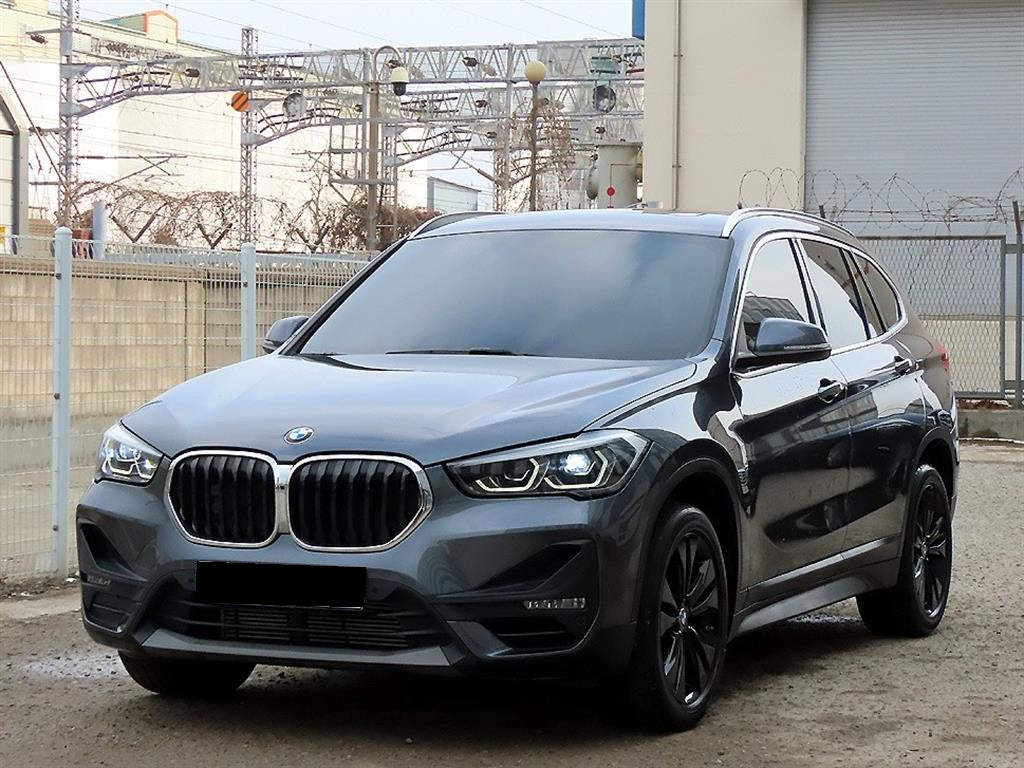 BMW X1 — photo 02