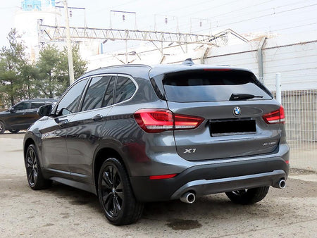 BMW X1 — photo 03