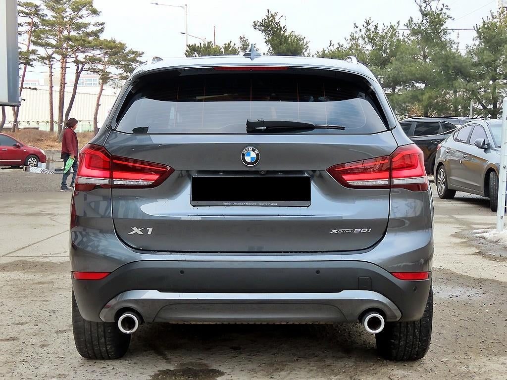 BMW X1 — photo 04