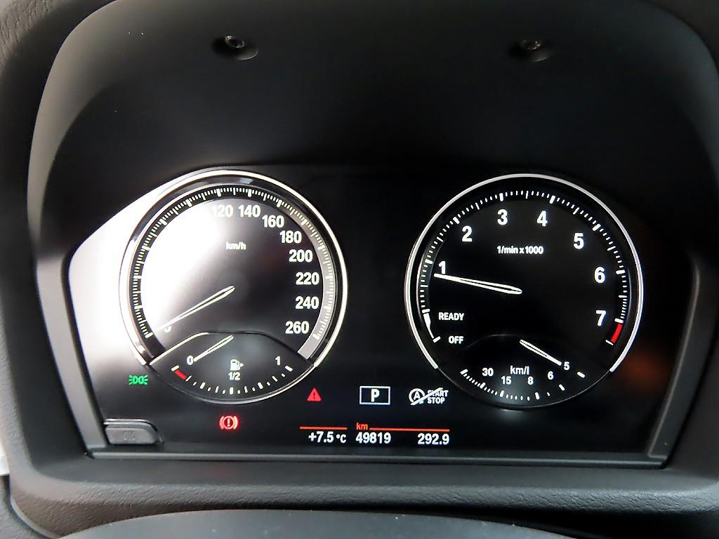 BMW X1 — photo 09