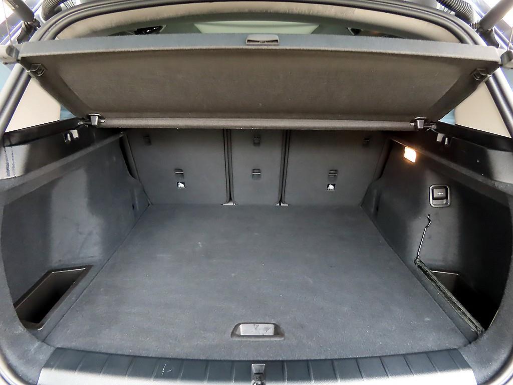 BMW X1 — photo 18