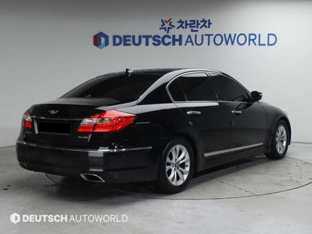 Hyundai Genesis — photo 02