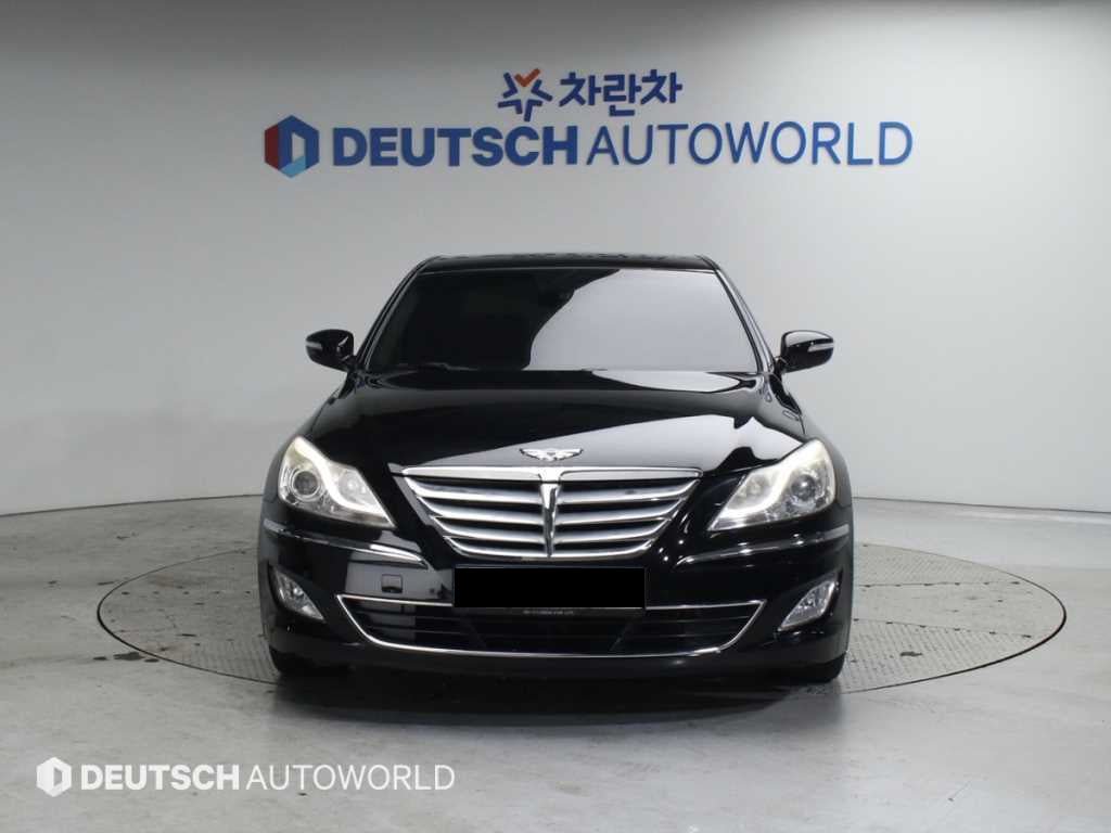 Hyundai Genesis — photo 03
