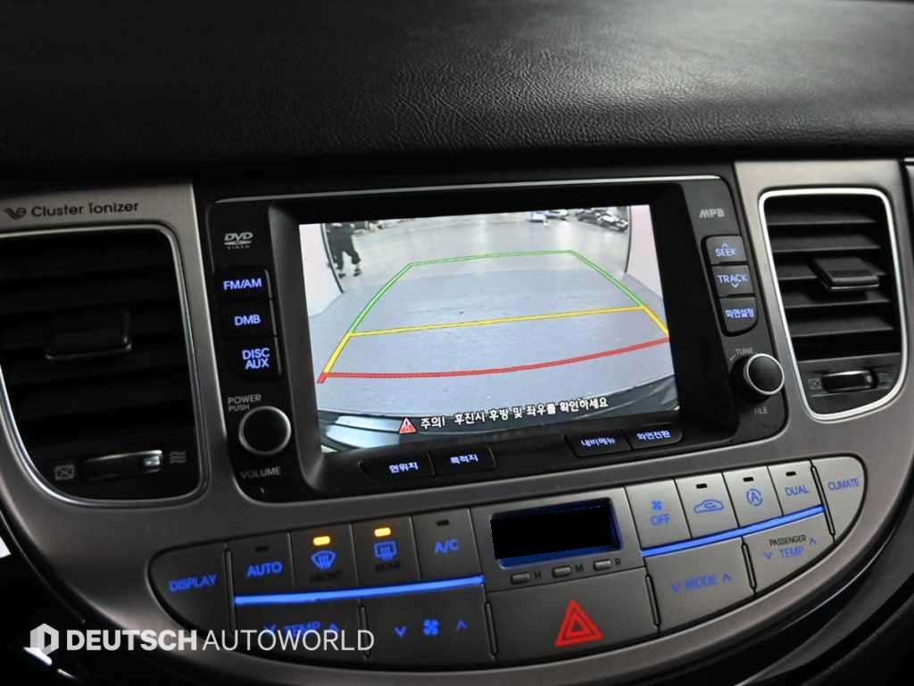 Hyundai Genesis — photo 15