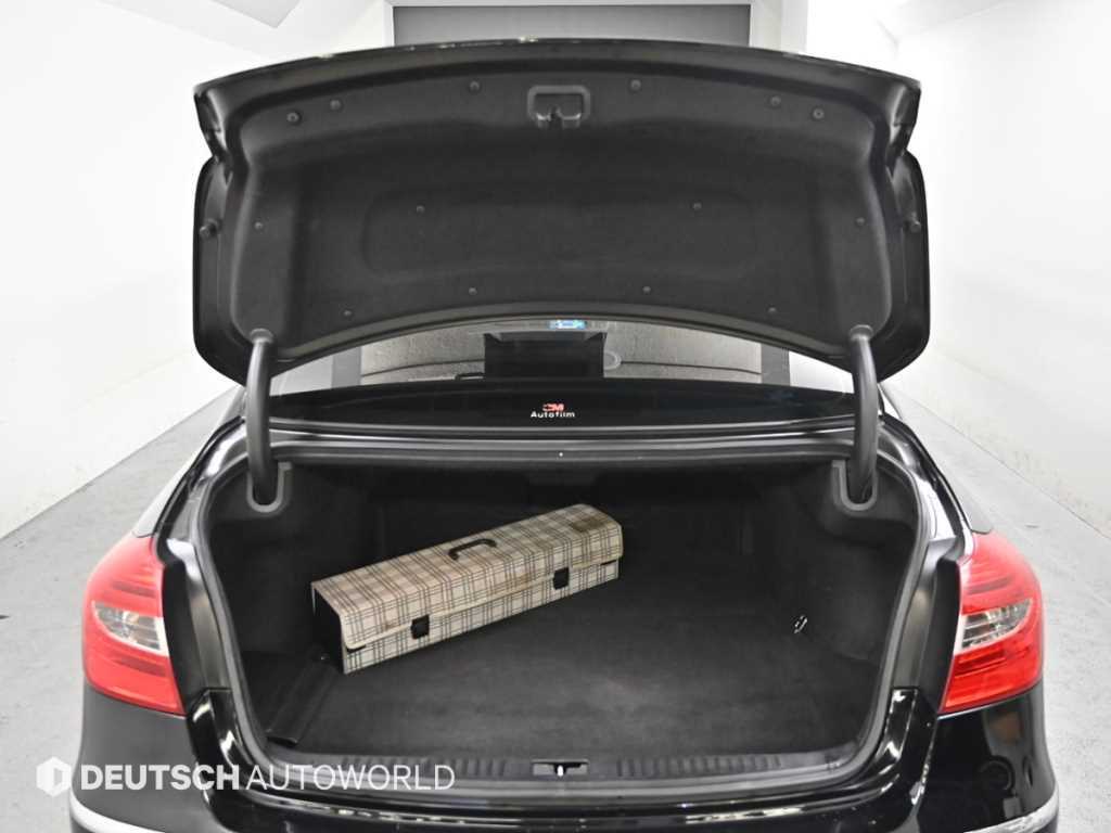 Hyundai Genesis — photo 20