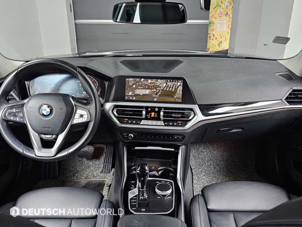 BMW 3-Series — photo 07