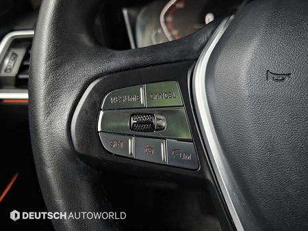 BMW 3-Series — photo 16