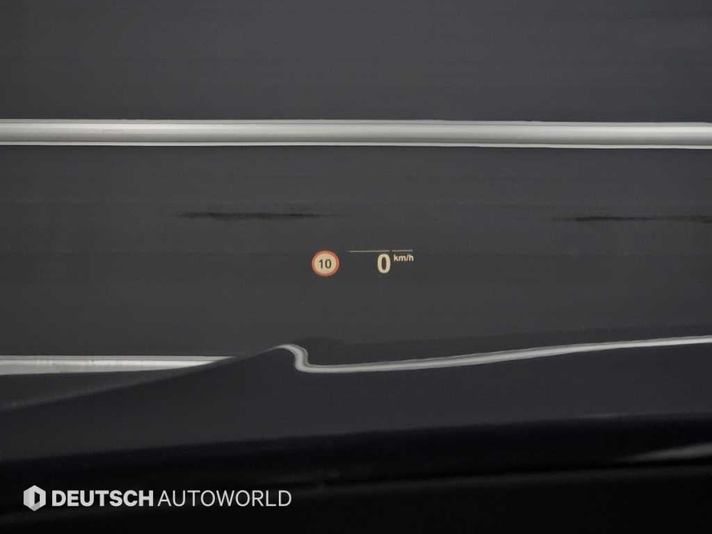 BMW 3-Series — photo 18