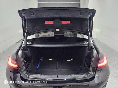 BMW 3-Series — photo 20