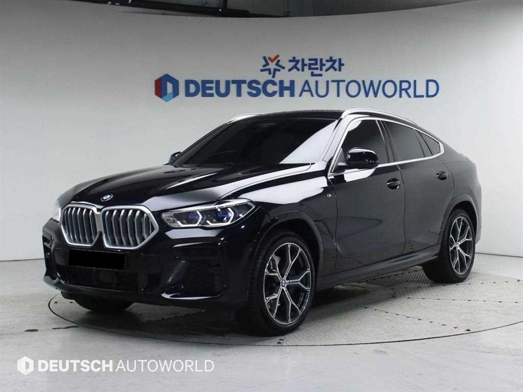 BMW X6 — photo 01