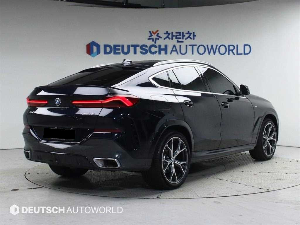 BMW X6 — photo 02