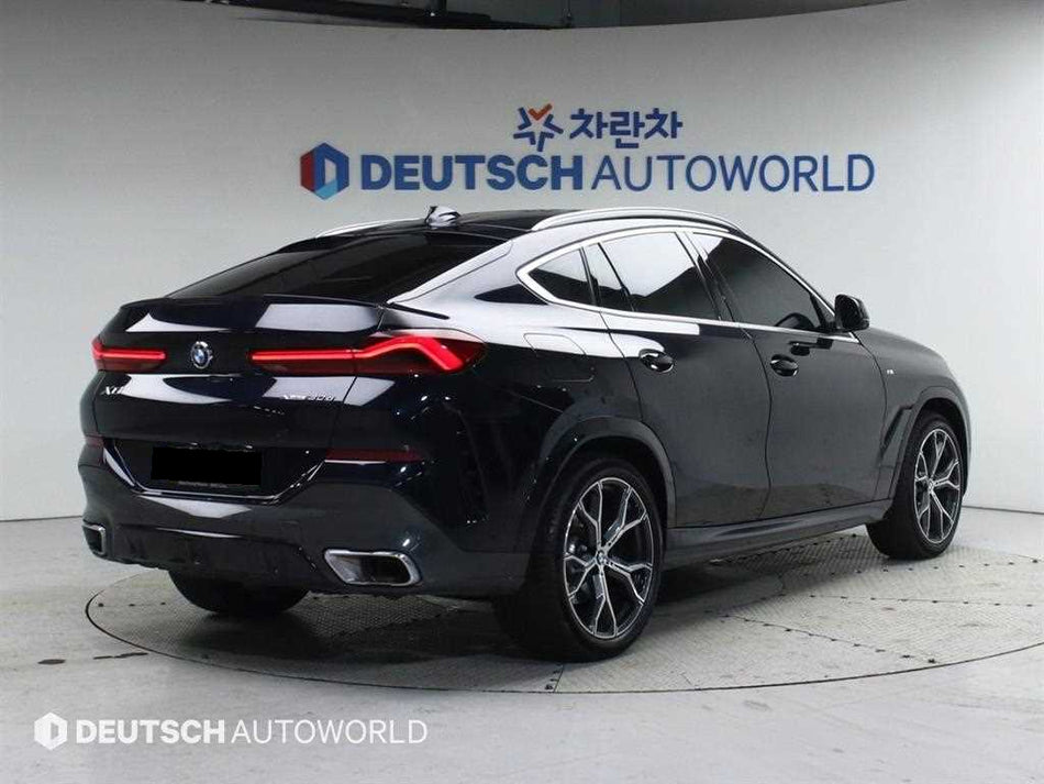 BMW X6 — photo 02