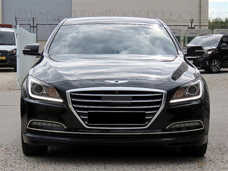Hyundai Genesis — photo 01