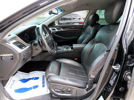 Hyundai Genesis — photo 05