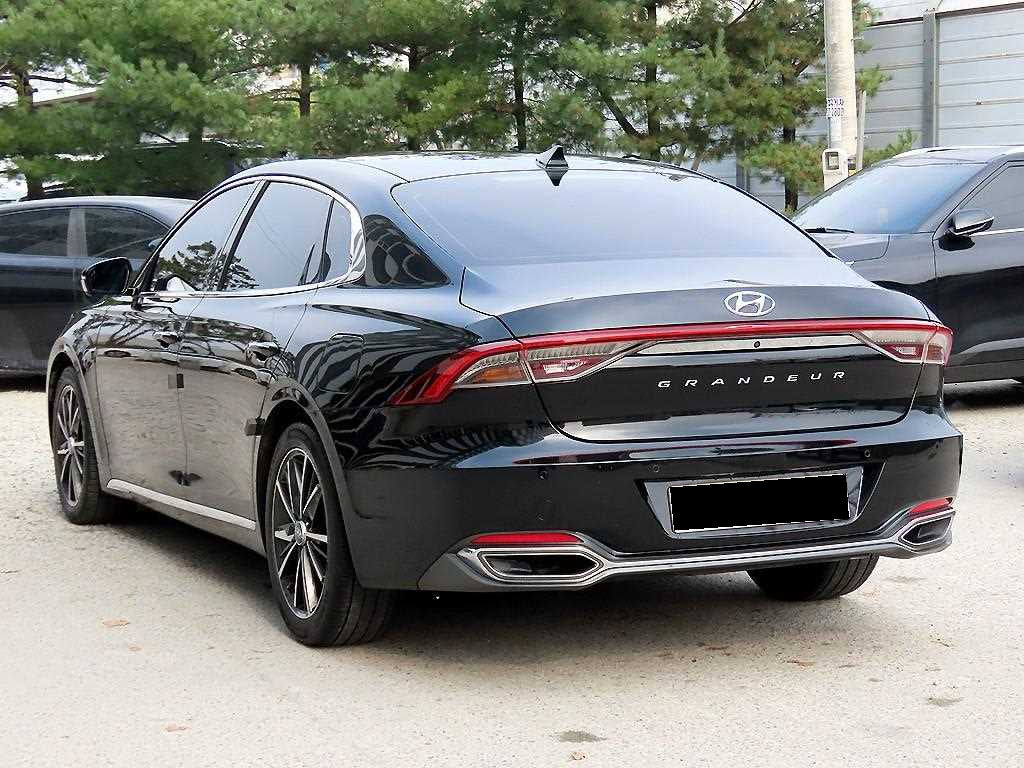 Hyundai Grandeur — photo 03