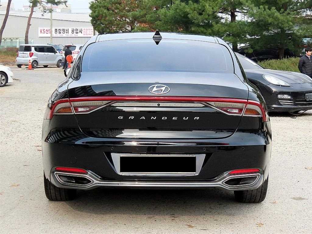 Hyundai Grandeur — photo 04
