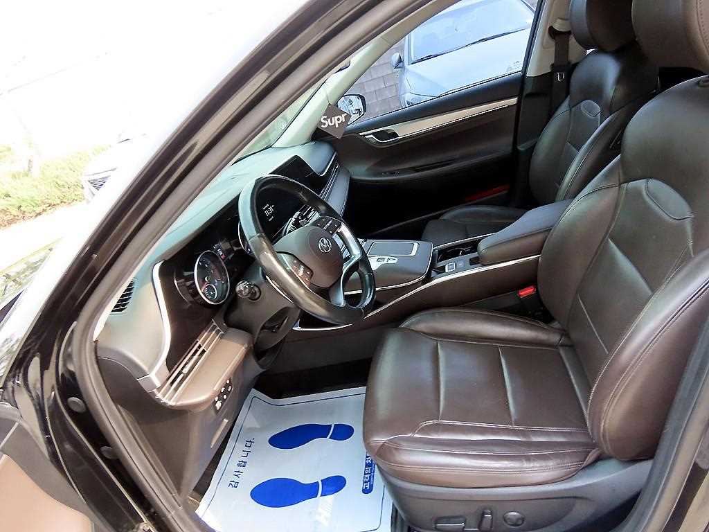 Hyundai Grandeur — photo 05
