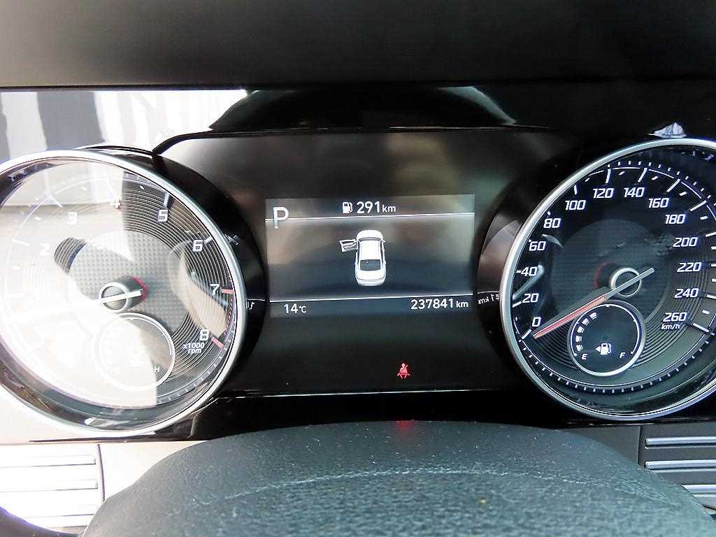 Hyundai Grandeur — photo 09