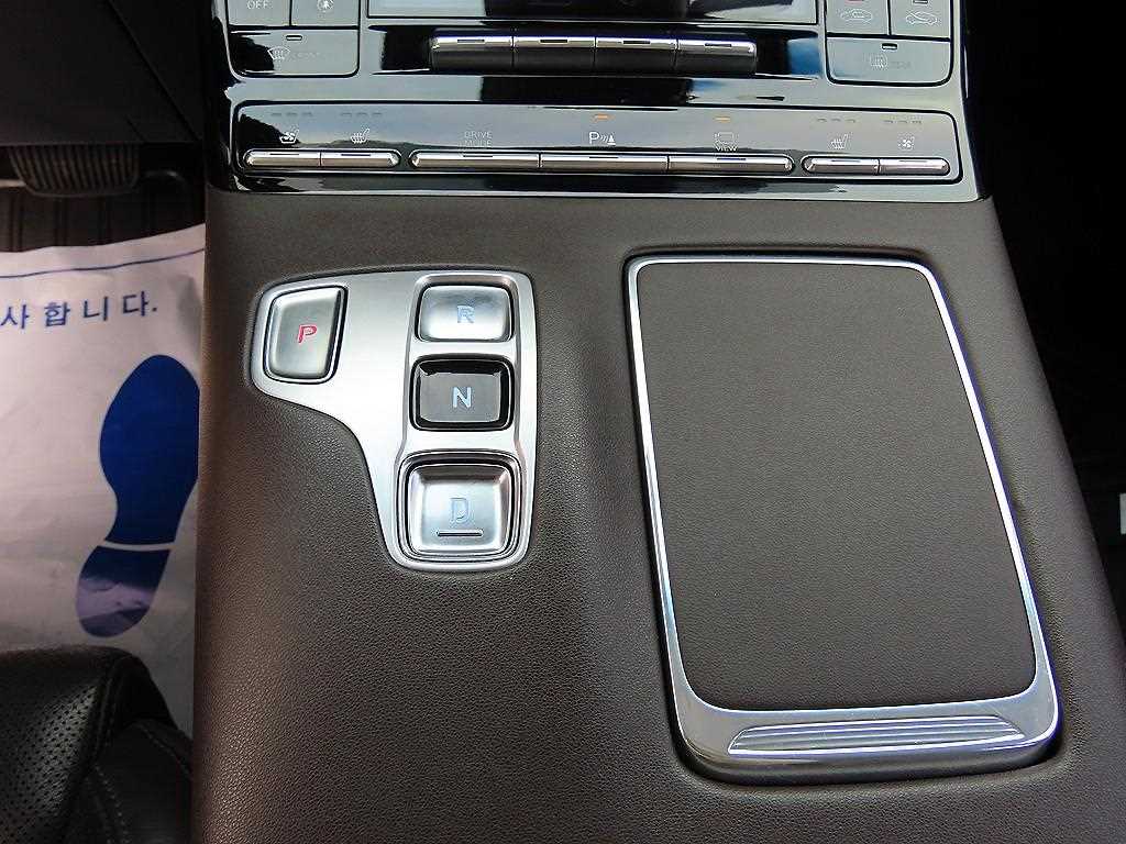 Hyundai Grandeur — photo 11