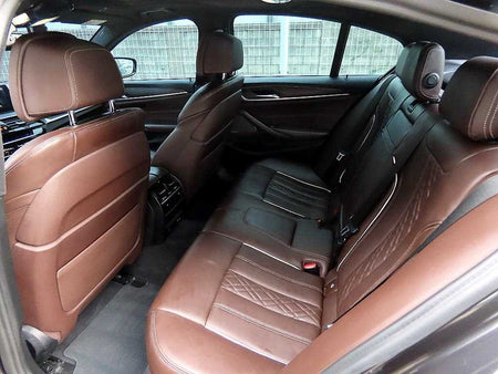 BMW 5-Series — photo 06