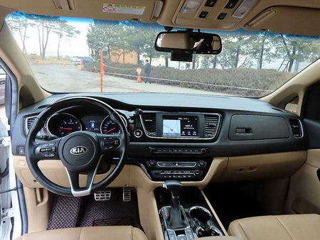 Kia Carnival — photo 07
