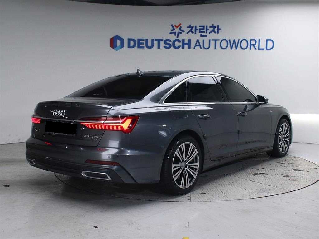 Audi A6 — photo 02