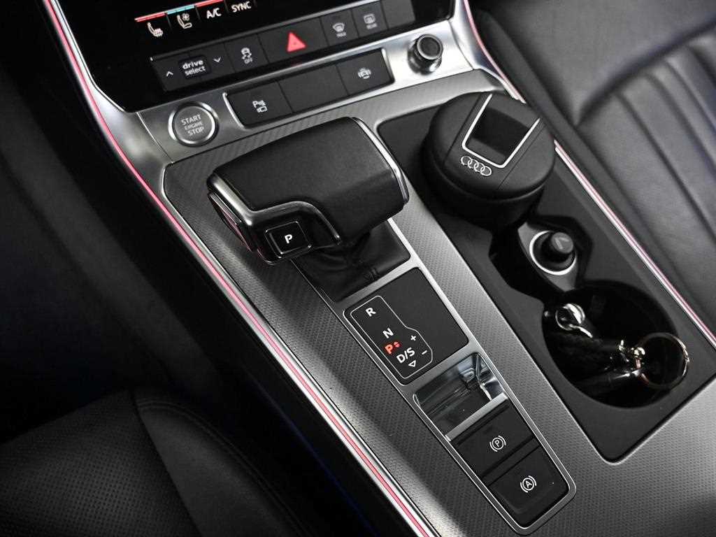 Audi A6 — photo 09