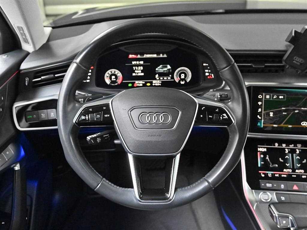 Audi A6 — photo 13
