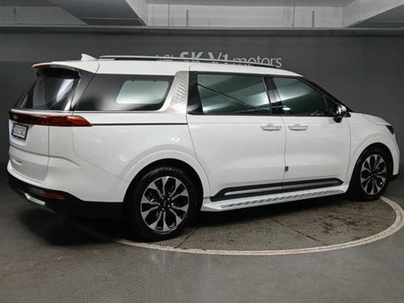 Kia Carnival — photo 04