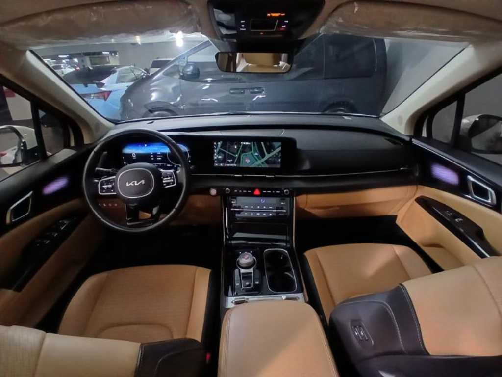 Kia Carnival — photo 06
