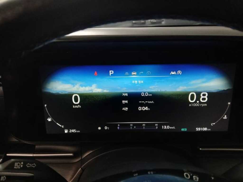Kia Carnival — photo 08