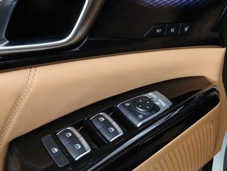 Kia Carnival — photo 11