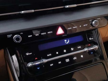 Kia Carnival — photo 12