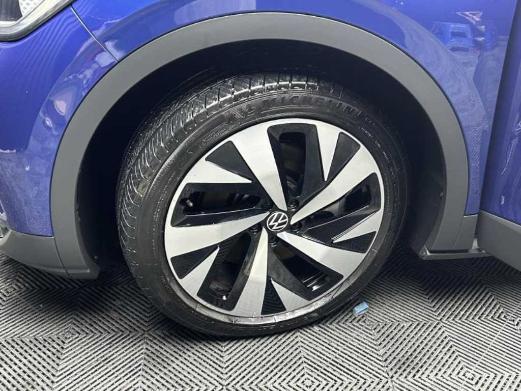 Volkswagen ID.4 — photo 17