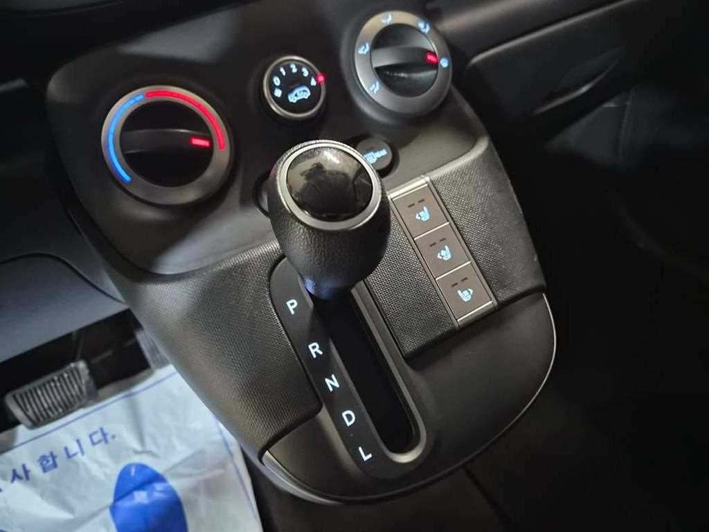 Hyundai Casper — photo 12