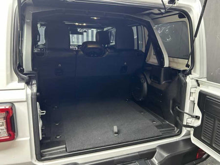 Jeep Wrangler — photo 05
