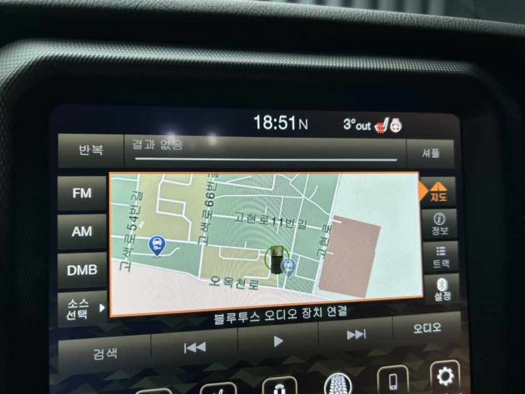 Jeep Wrangler — photo 15