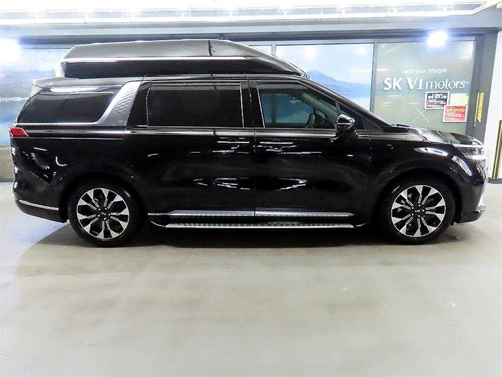 Kia Carnival — photo 03